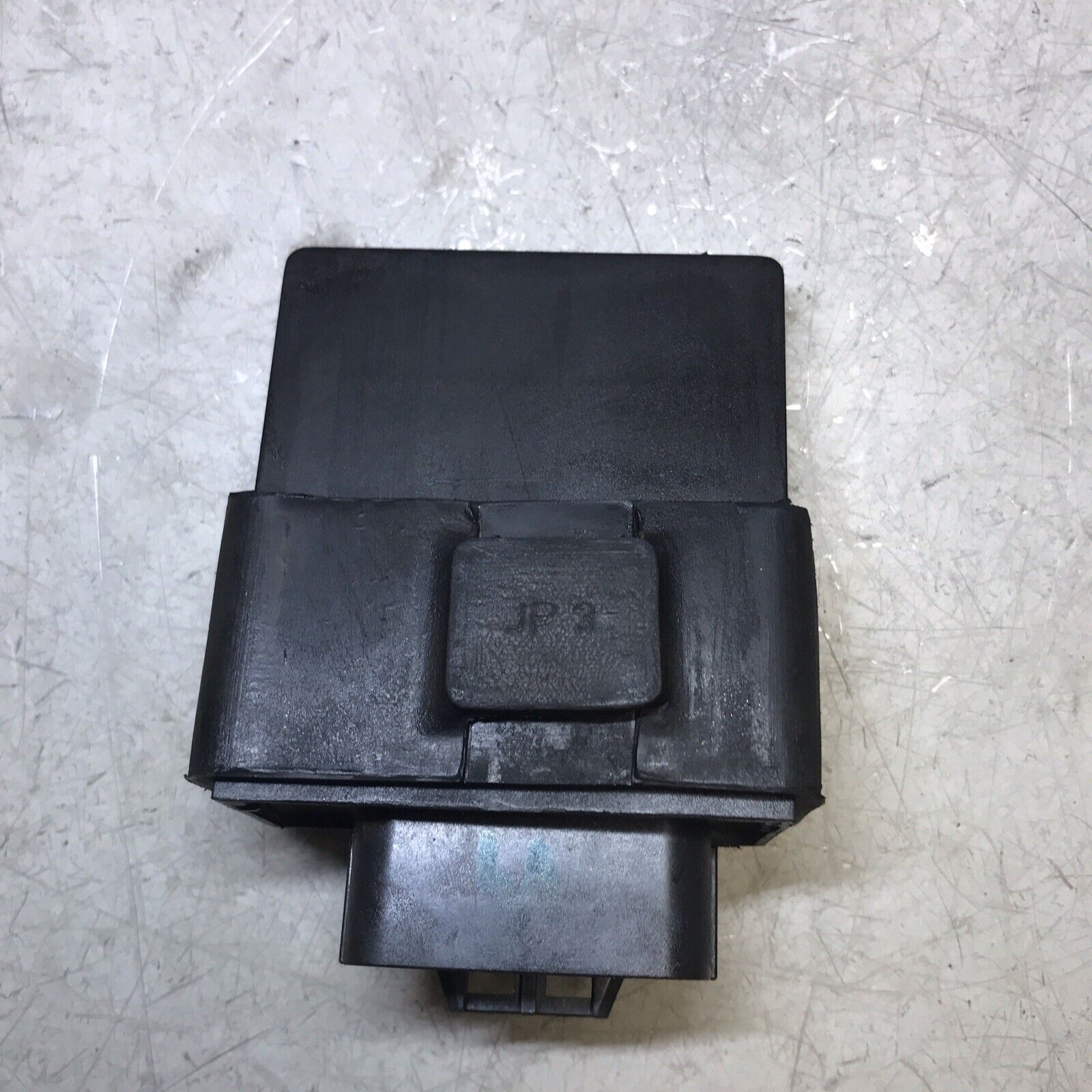 5675009