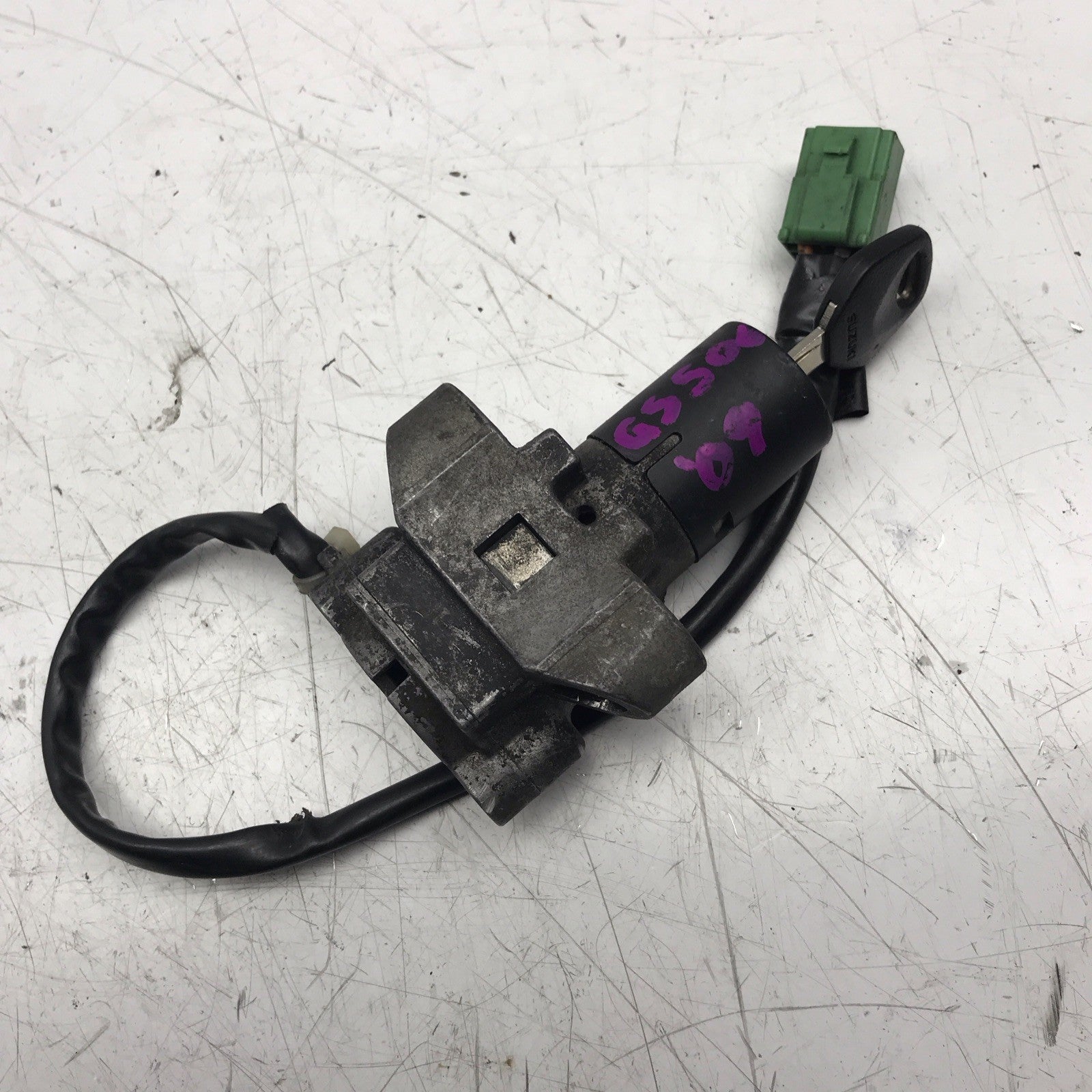 8703925