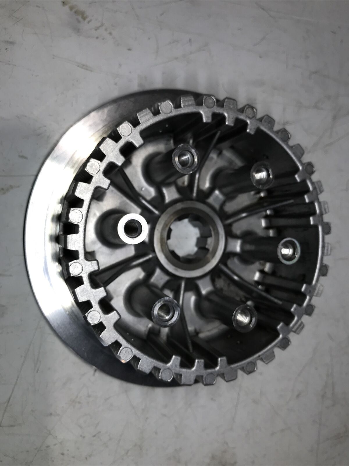 5675015