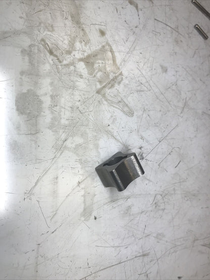 5674820