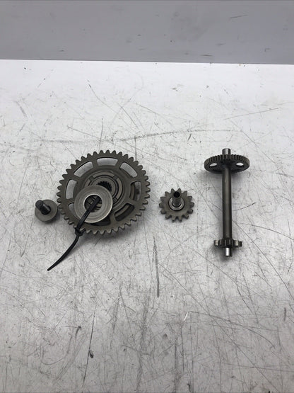 8984886