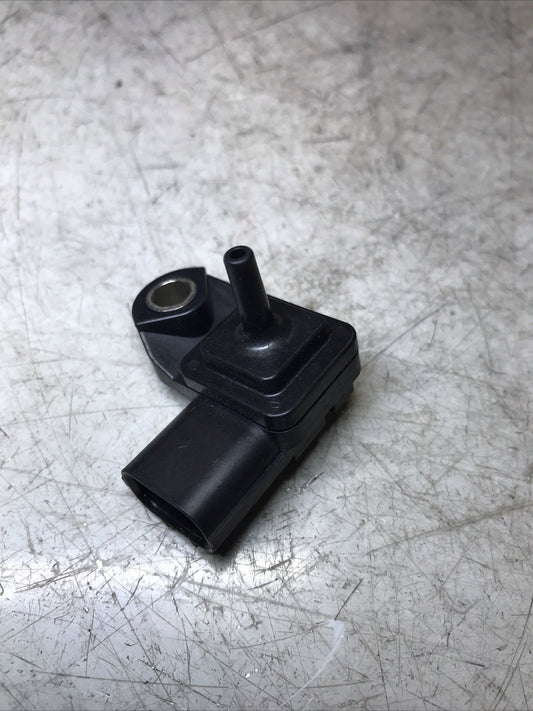 7954000