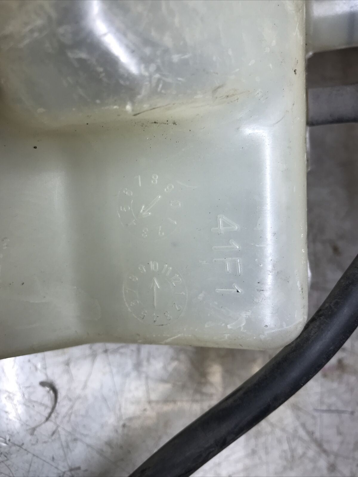 5674992