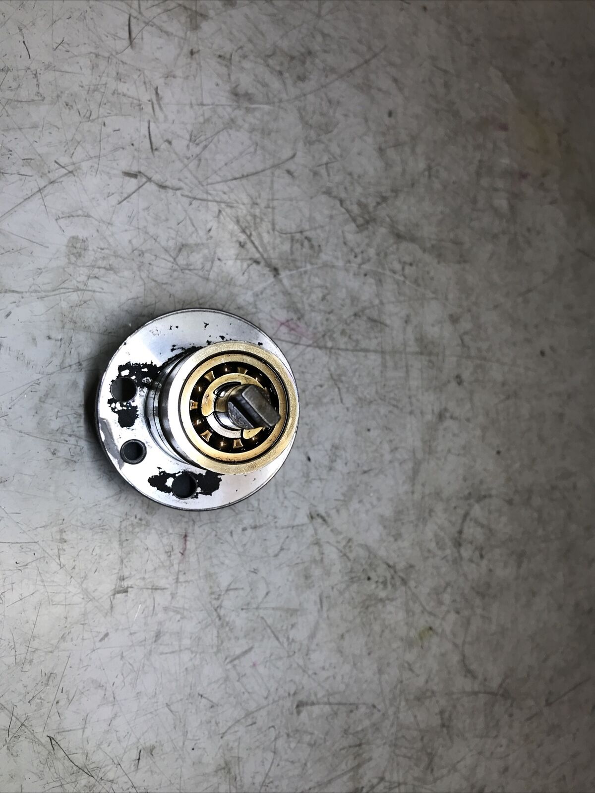 5674352