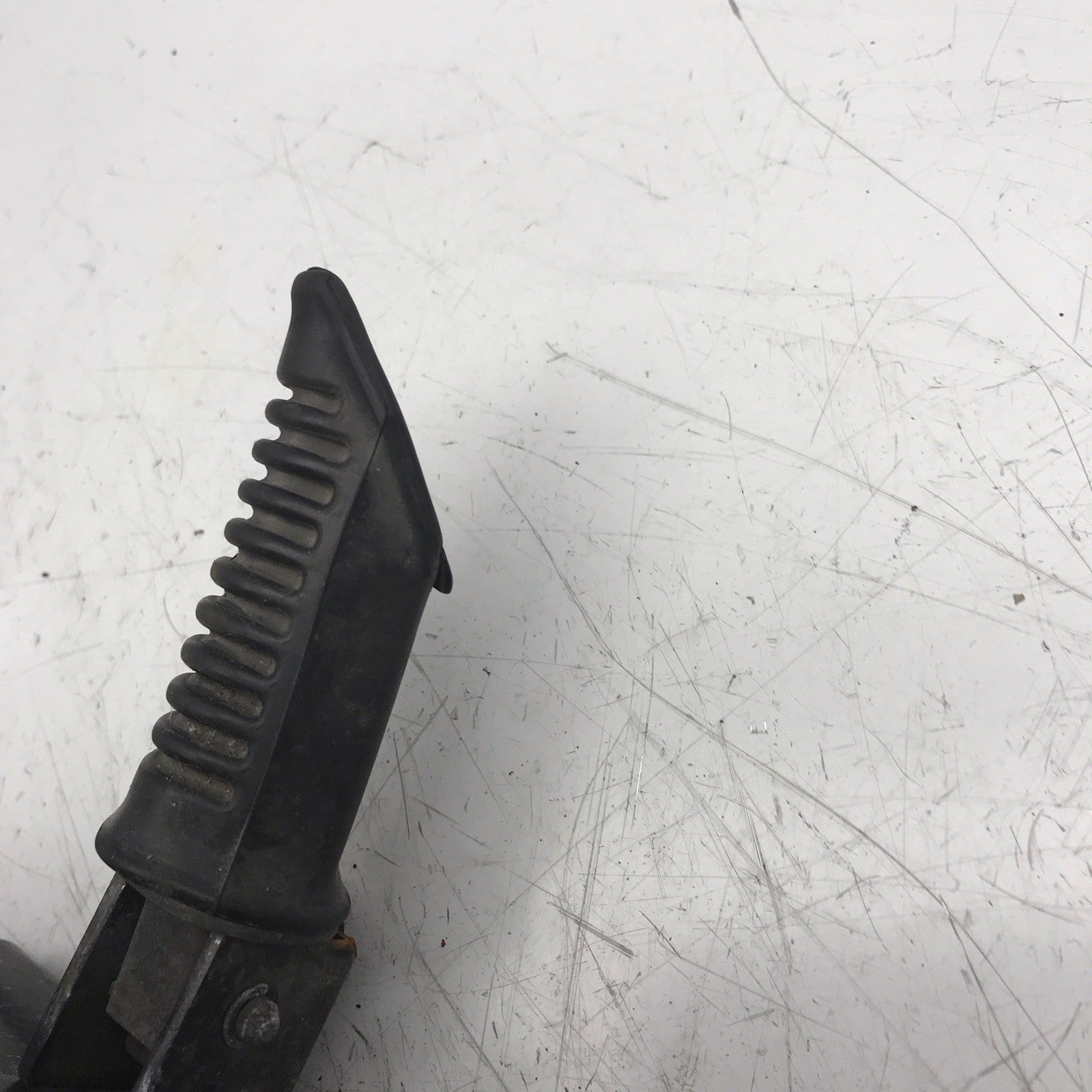 8850076